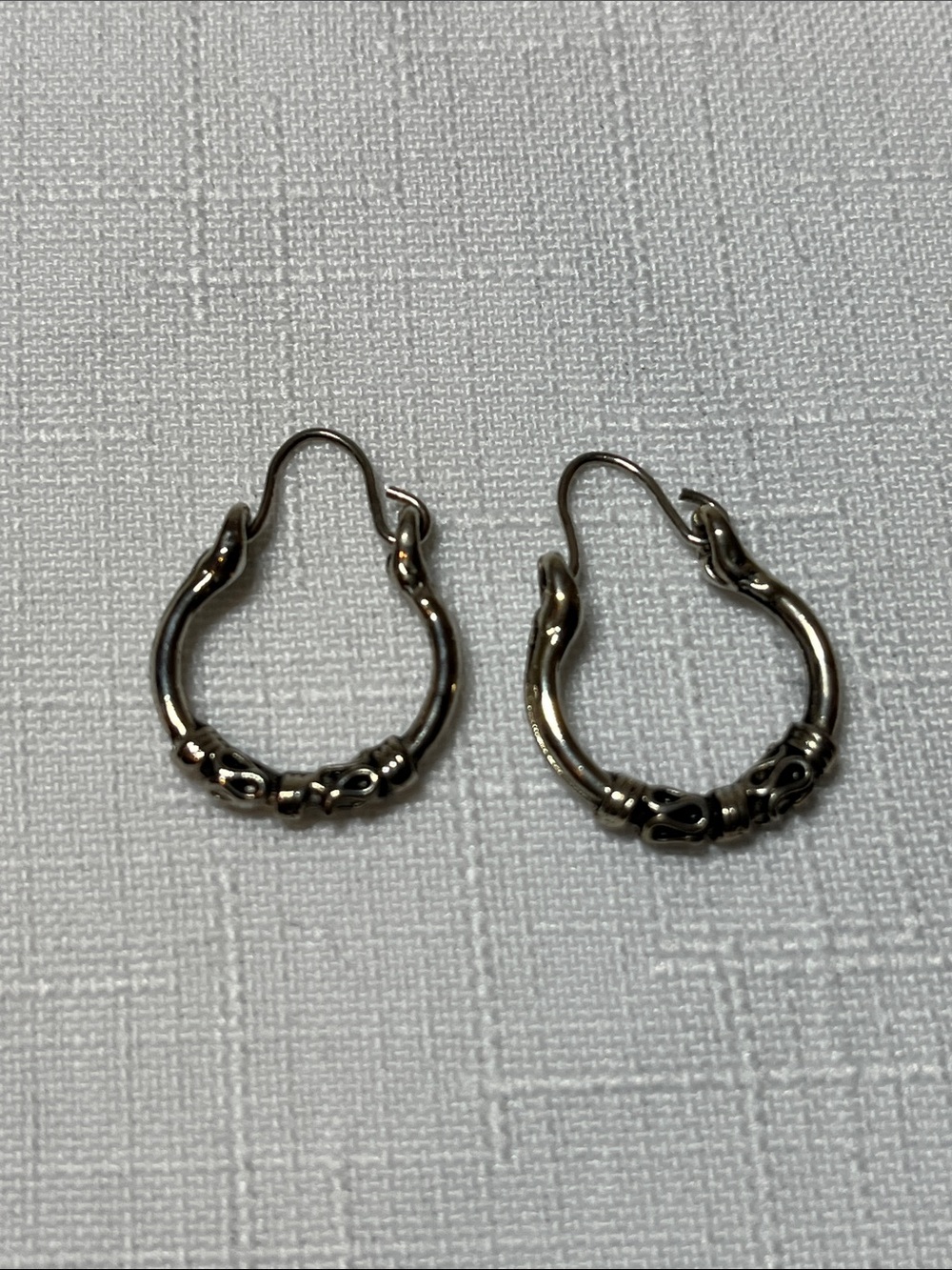 Classic sterling silver Decorative Hoop Earrings